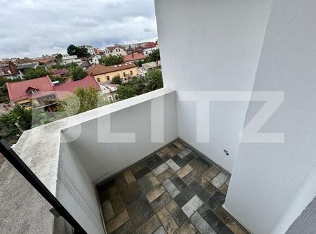 Apartament 2 camere 68mp, parcare privata, Ac, zona Centrala - Fotografie 3