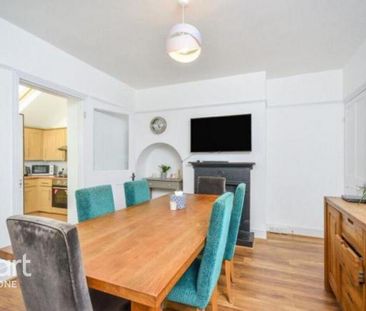 3 bedroom terraced house to rent - Photo 2