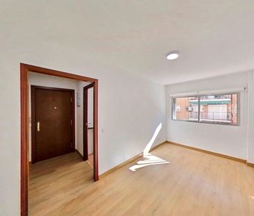 Piso de alquiler en Canillejas - Photo 2