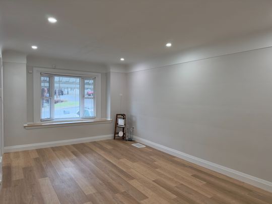 For Lease - 232 Rodgers Road, Hamilton, Ontario - Photo 1