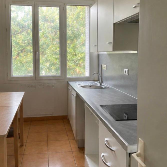 Location Appartement 1 pièce 26m² SEYSSINET PARISET 38170 - Photo 1