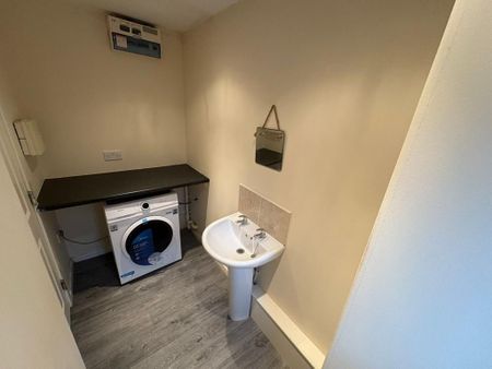 2 bedroom terraced house to rent - Photo 5