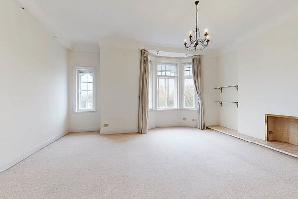 North Gate, Prince Albert Road, NW8 - Photo 1