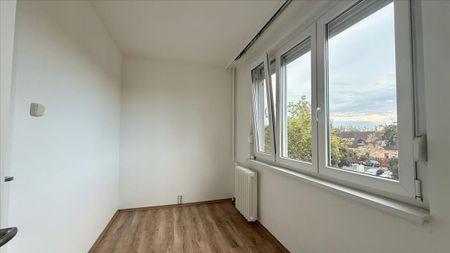 Kiadó felújított panel lakás - Debrecen - Fotó 2