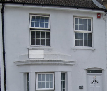 Purrett rd Room 5 - Photo 1