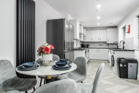 6 bedroom house to rent - Photo 2