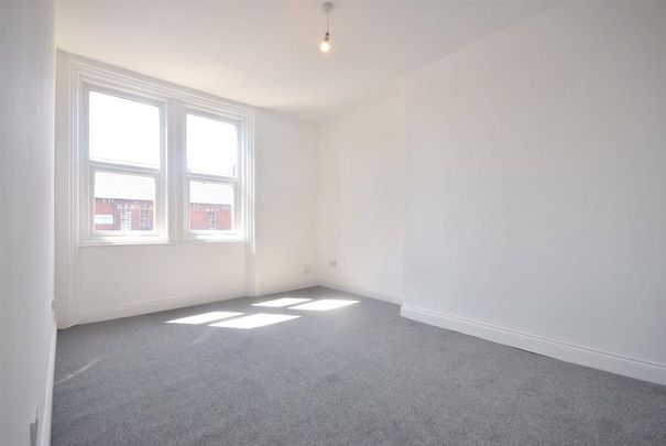 3 bedroom maisonette to rent - Photo 1