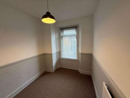 West Street, Weston-super-mare, BS23 - Photo 5