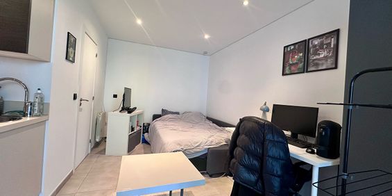 Studio avec TERRASSE - Photo 3