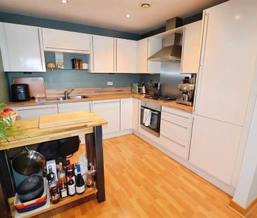 1 bedroom flat to rent - Photo 4