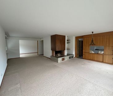 befristete 6-Zimmer-Attikawohnung mit Gemeinschaftspool - Photo 2
