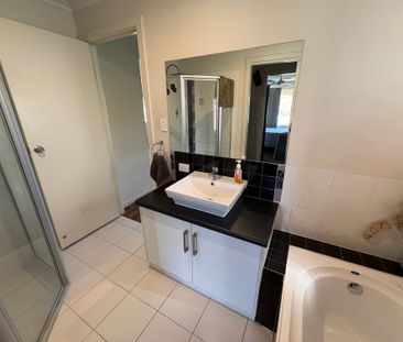 Comfortable & Convenient 3-Bedroom Home - Photo 6