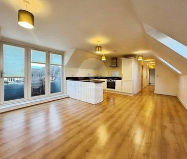 Grange View, Hazlemere, HP15 - Photo 6