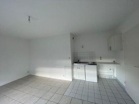 Location Appartement 2 pièces 44m² TOURS 37000 - Photo 4