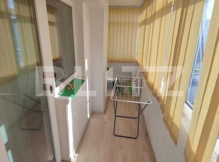 Apartament de 3 camere, 65 mp, etaj intermediar, zona Electroputere Mall - Photo 3