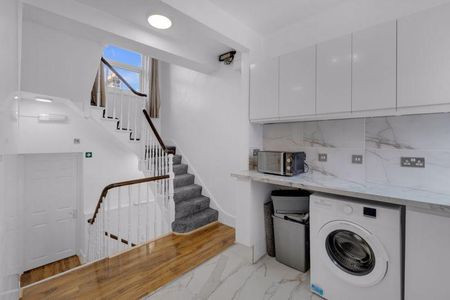 5 bedroom apartment to rent - Photo 2