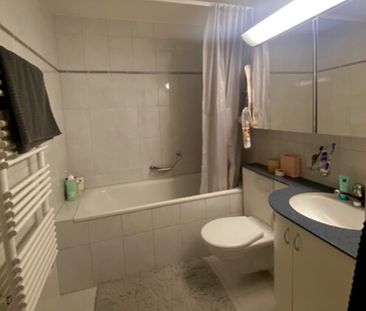 3 Zimmer-Wohnung in Ebmatingen (ZH), möbliert, auf Zeit - Photo 2