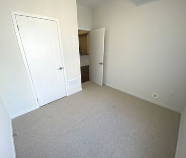 For Lease - 131 Honeycrisp Crescent Unit# TH223, Vaughan, Ontario - Photo 2