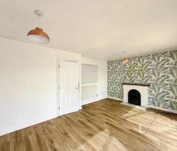 4 bedroom house to rent Poplars Close, Burgess Hill, West Sussex, RH15 - Photo 6