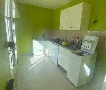 Location Appartement 1 pièce 39m² LYON 3ème - Photo 2
