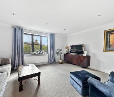 4 bedroom terraced house to rent - Photo 1