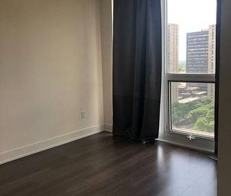 Yonge/Sheppard-Luxurious convenient 1Bdrm+Den 1 Bathrm. - Photo 1