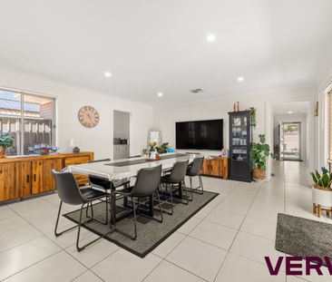 BEAUTIFUL FOUR BEDROOM HOME - Photo 1