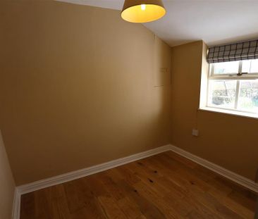 2 bedroom detached house to rent - Photo 4