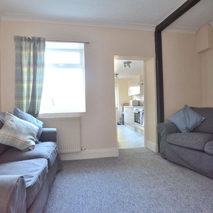 5 bedroom terraced house to rent - Photo 1