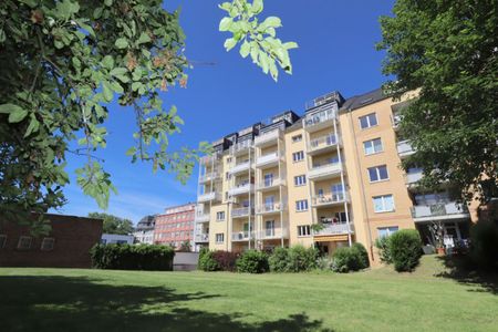 Maisonettewohnung • Dachgeschoss • 4 Zimmer • Terrasse • Balkon • Tageslichtbad • Schloßchemnitz • - Foto 3