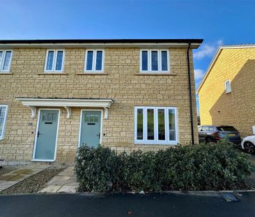 3 bedroom semi-detached house to rent - Photo 1