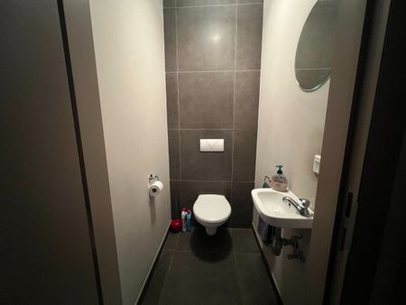 Gelijkvloers 2-slpk app met terras en garage in Alken - Photo 5