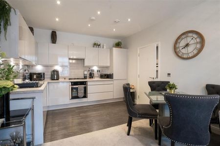 2 bedroom apartment to rent - Photo 5