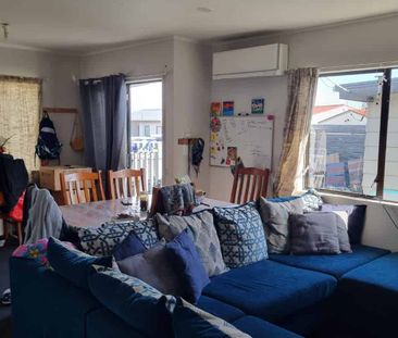 Tidy 2 bedroom - Photo 4