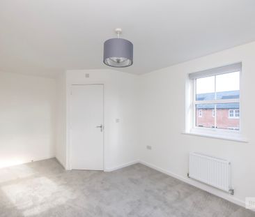 Russell Place, Stone Cross - Photo 3