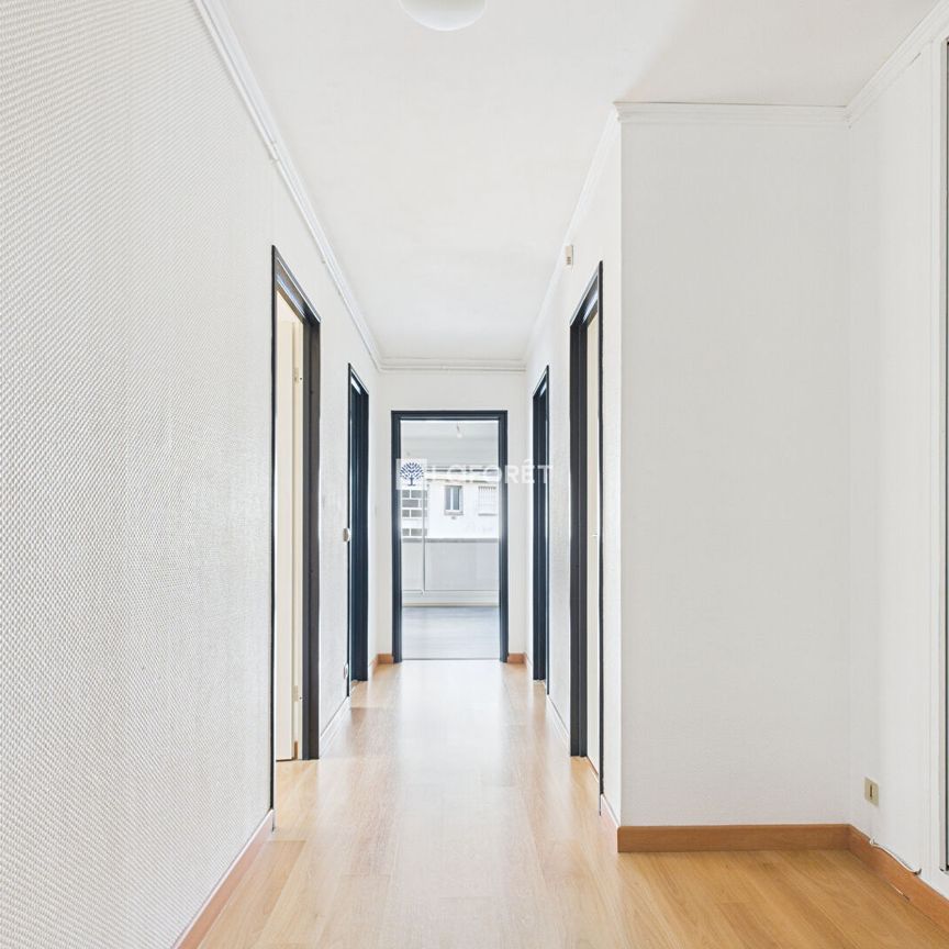 Apartment - Photo 1
