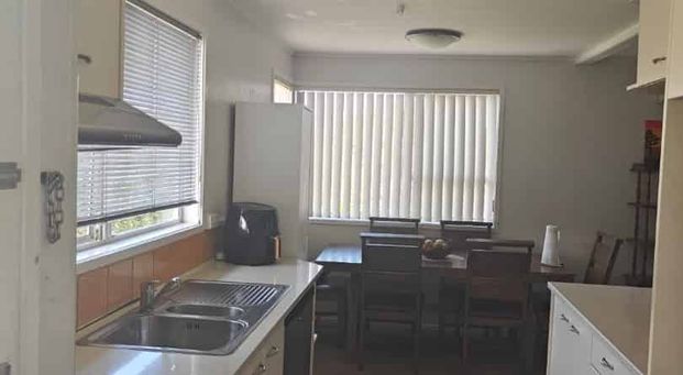 4 Cranston Street, Torbay - Photo 1