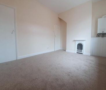 2 bedroom house to rent - Photo 1