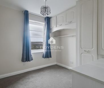 Silks Way, Braintree - Photo 3