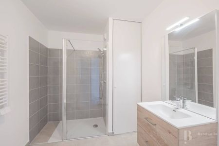 Rental Apartment Bordeaux Saint-Jean - Photo 4