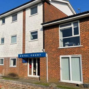 Royal Court, Pier Avenue, Whitstable, CT5 2SB, Kent - Photo 2