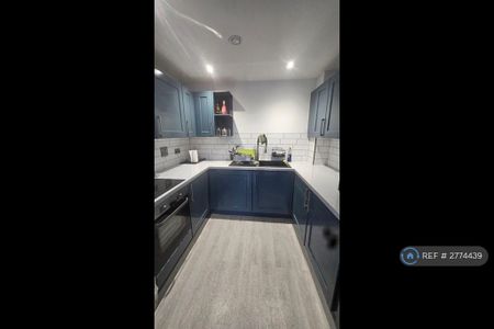 1 bedroom flat to rent - Photo 5