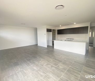 Four Bedroom Home in Huntlee For Lease! - Photo 1