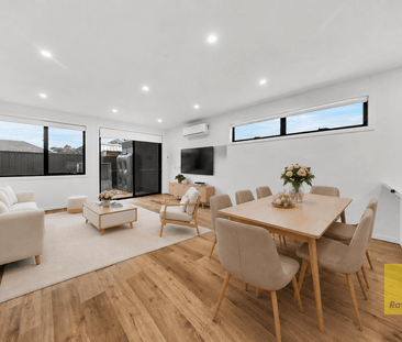 Luxury Living - Photo 4