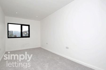 2 bedroom flat to rent - Photo 4