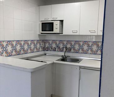 Alquiler de piso en Manantiales - Estación de Autobuses - Photo 3