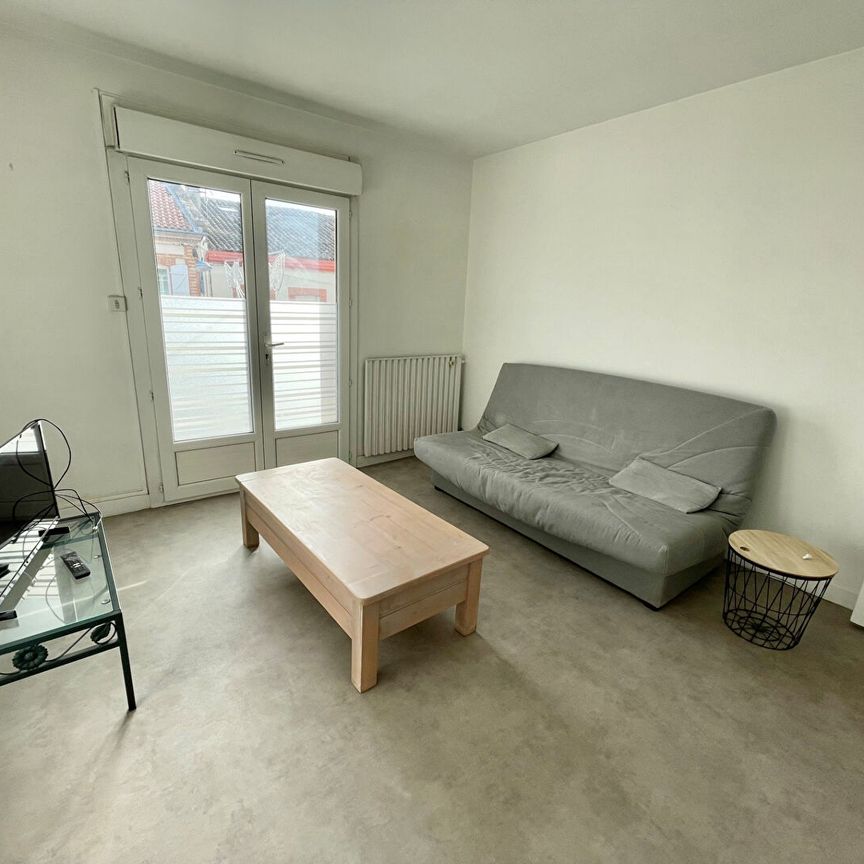 Location appartement 2 pièces, 43.65m², L'Isle-Jourdain - Photo 1