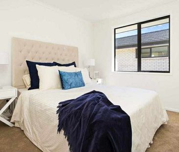 A coastal 2 bedroom home - Photo 5