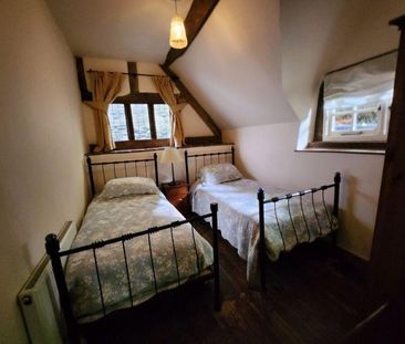 2 bedroom semi-detached house to rent - Photo 6