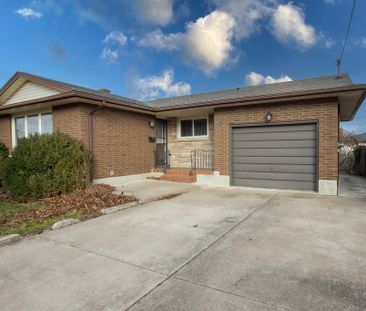 All Inclusive Spacious Bachelor Unit For Rent!! - Photo 4